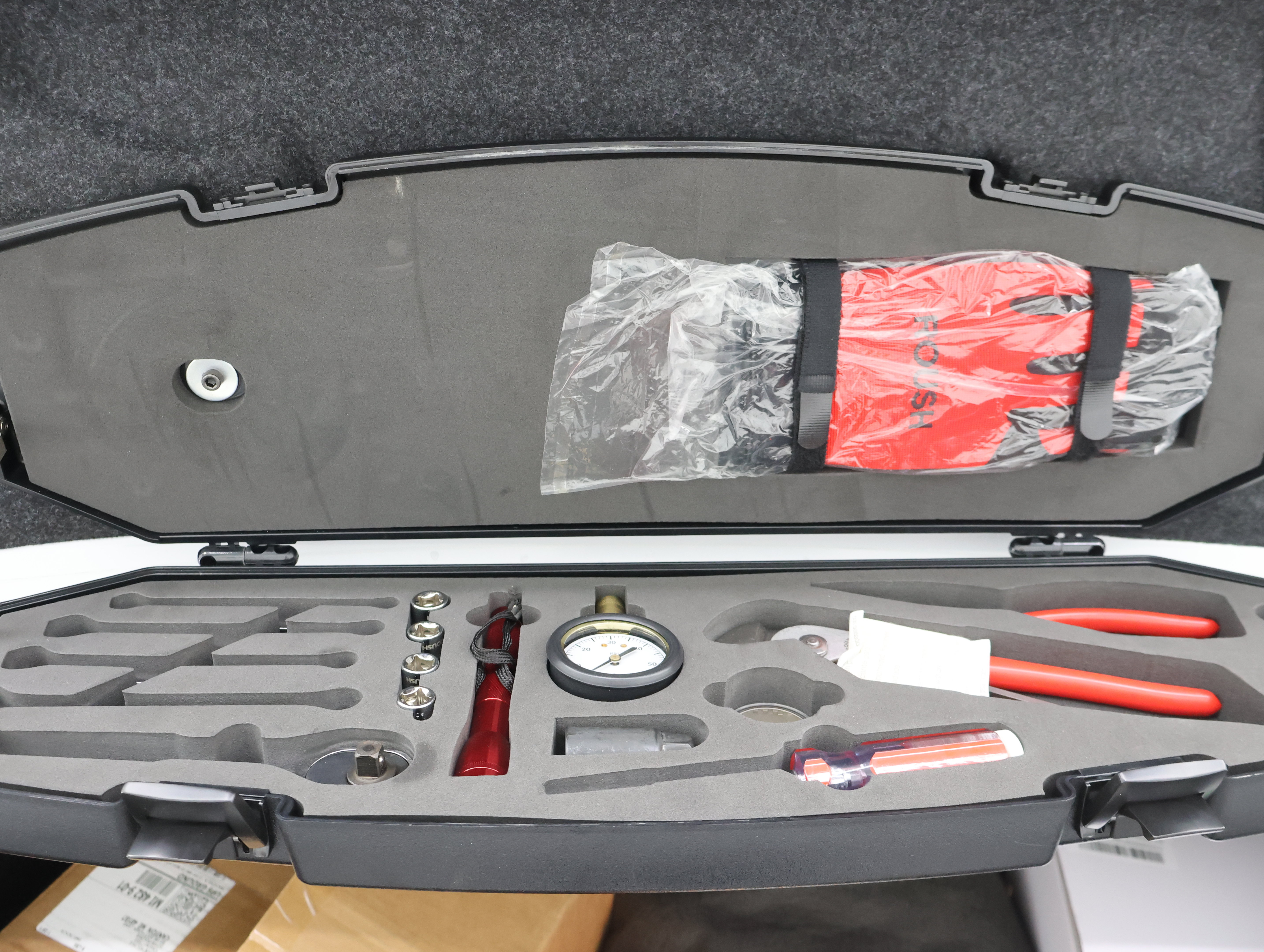 Used 2014 Ford Mustang GT Premium w/ Brembo Brake Package RWD image 32