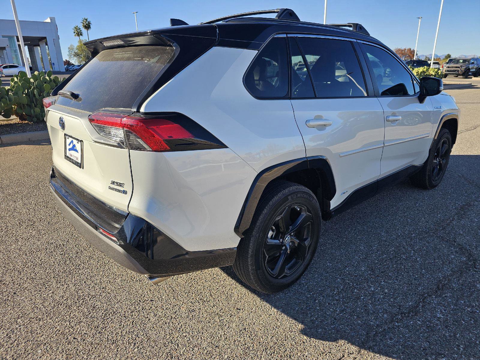Used 2019 Toyota RAV4 XSE image 8