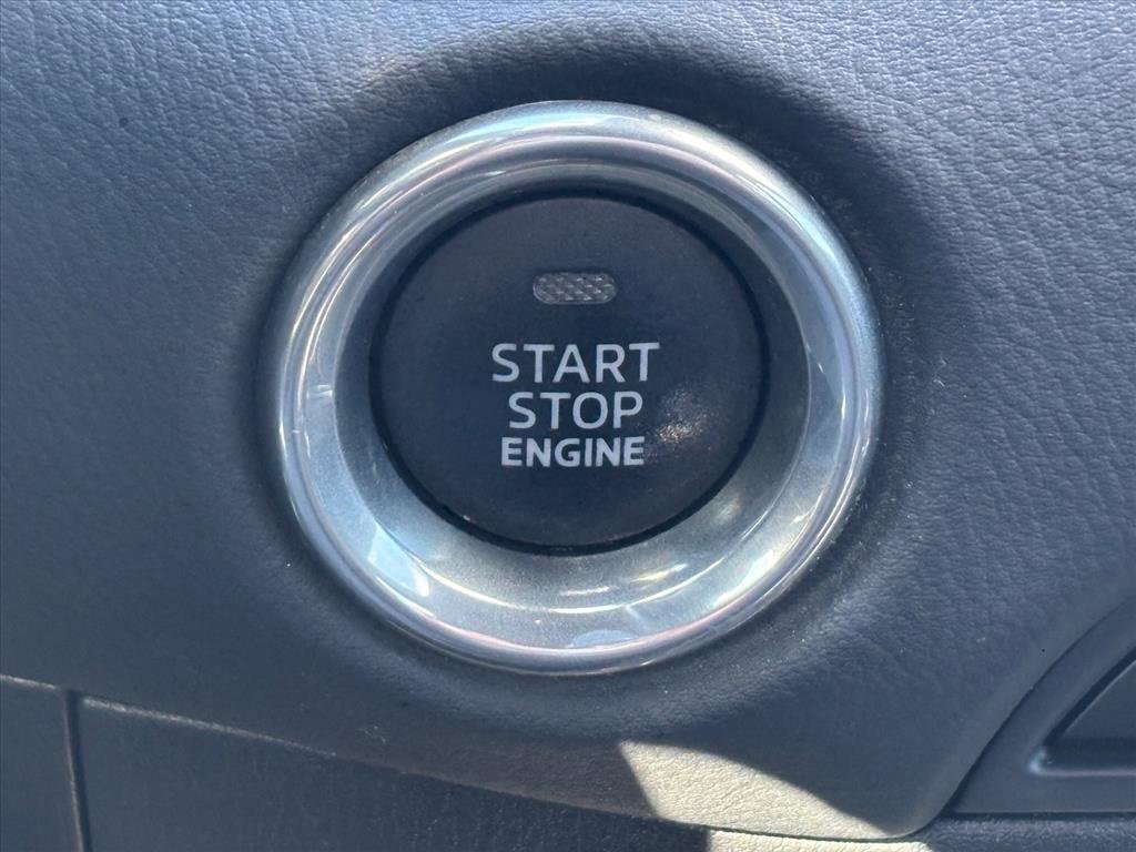 Used 2022 MAZDA CX-5 Signature image 17