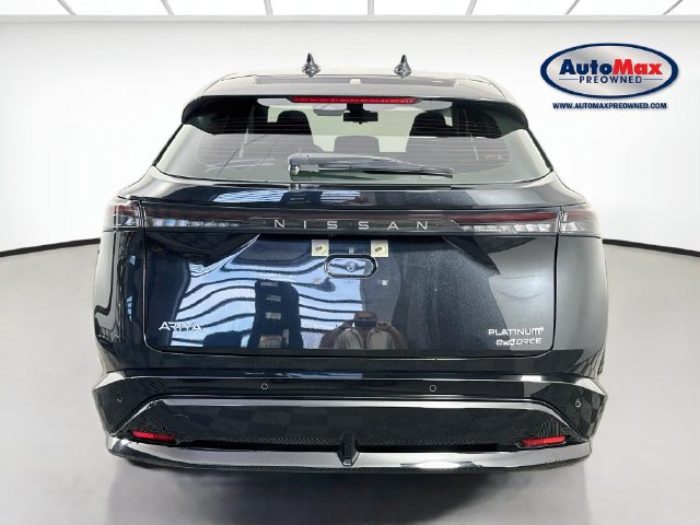 Used 2024 Nissan Ariya AWD image 8