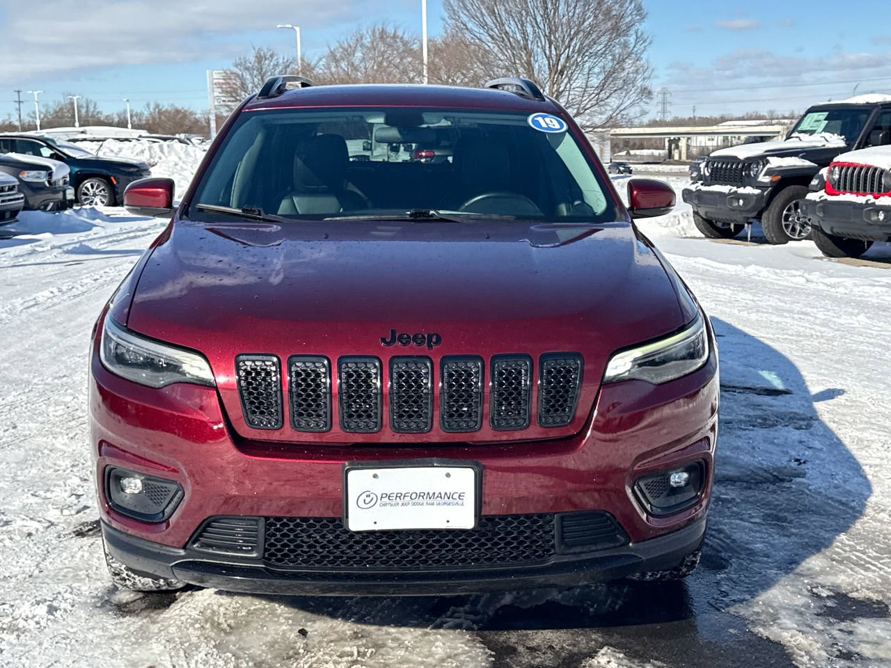 Used 2019 Jeep Cherokee Latitude Plus image 8