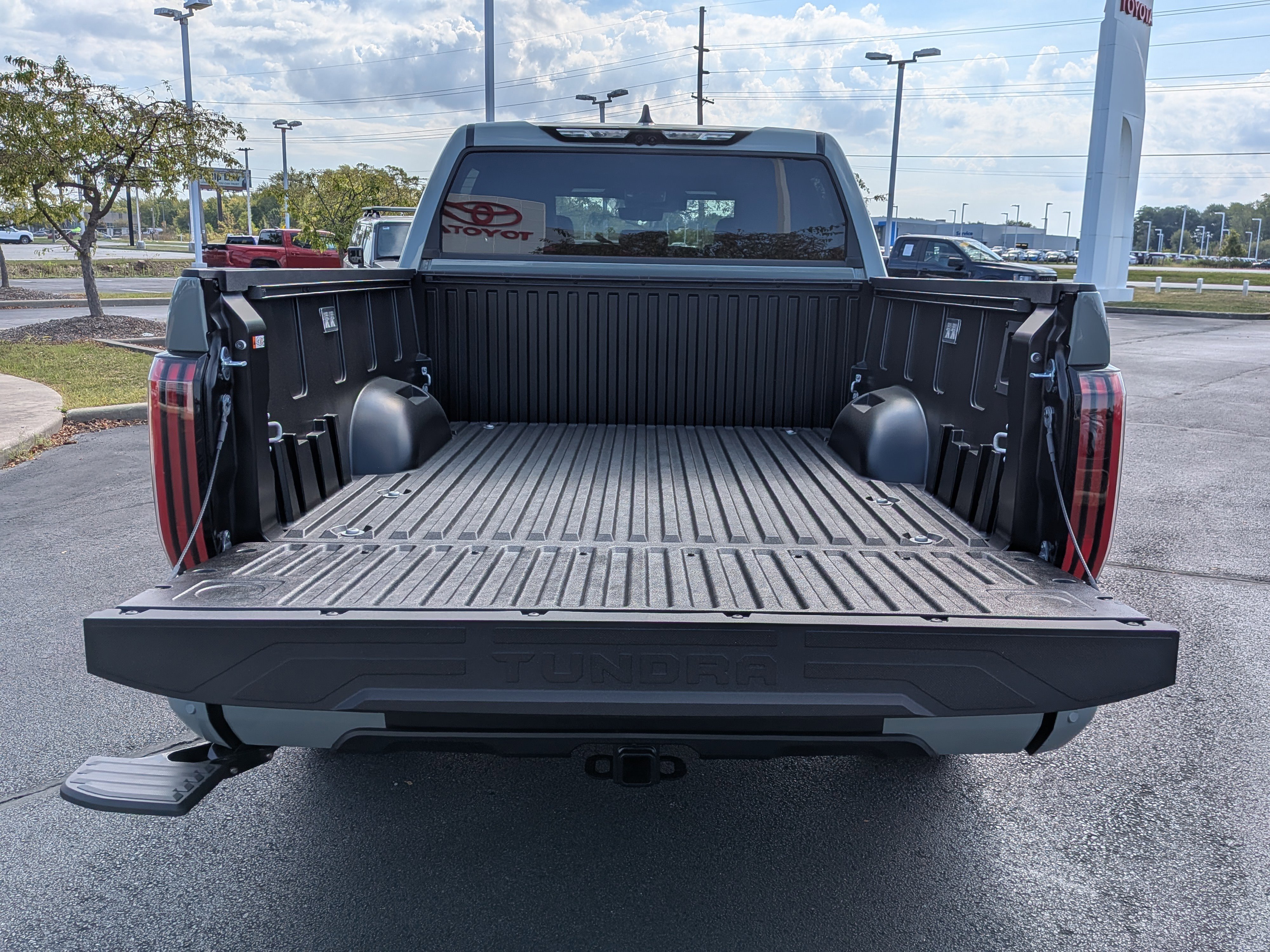 New 2026 Toyota Tundra Platinum image 5