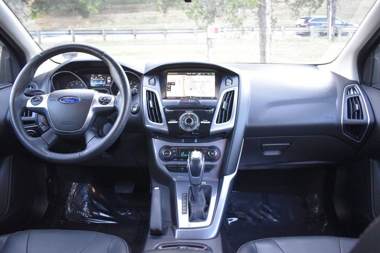 Used 2014 Ford Focus Titanium image 17