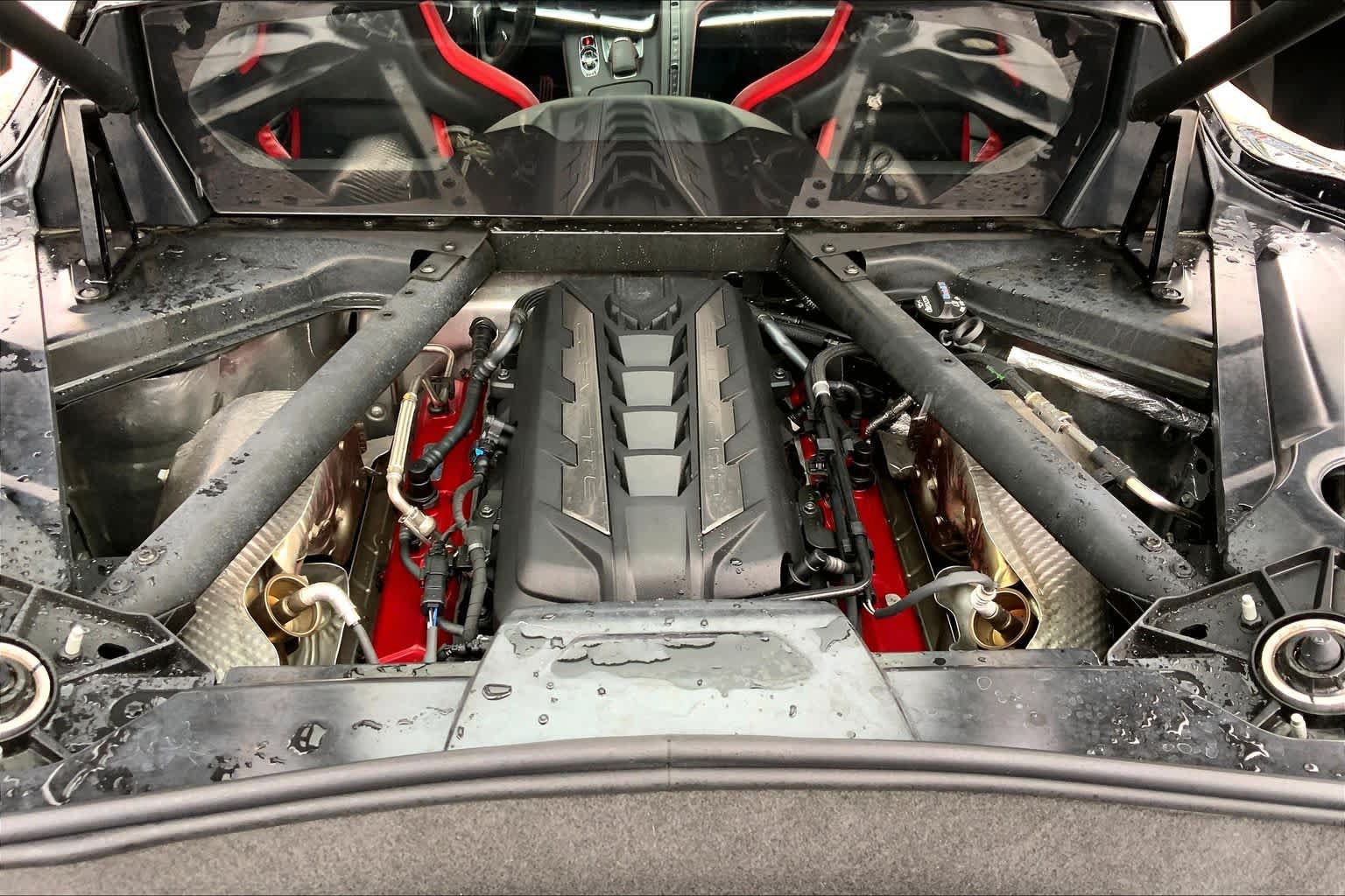 Used 2023 Chevrolet Corvette Stingray Coupe w/ Z51 Performance Package RWD image 27