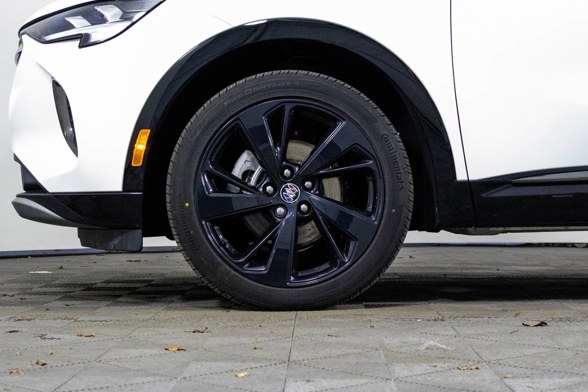 Used 2023 Buick Envision Essence w/ Sport Touring Package image 45