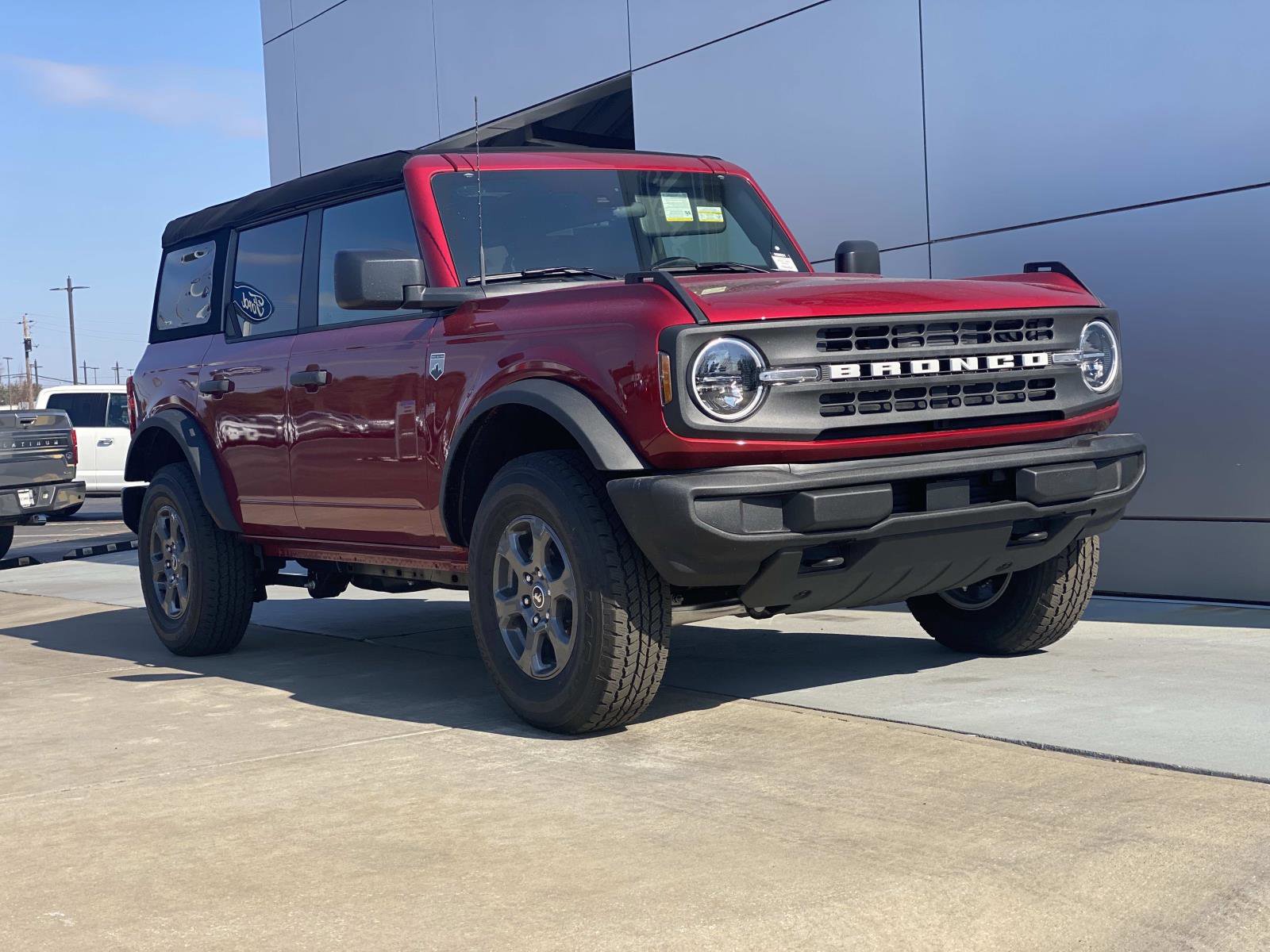 New 2025 Ford Bronco Big Bend image 1