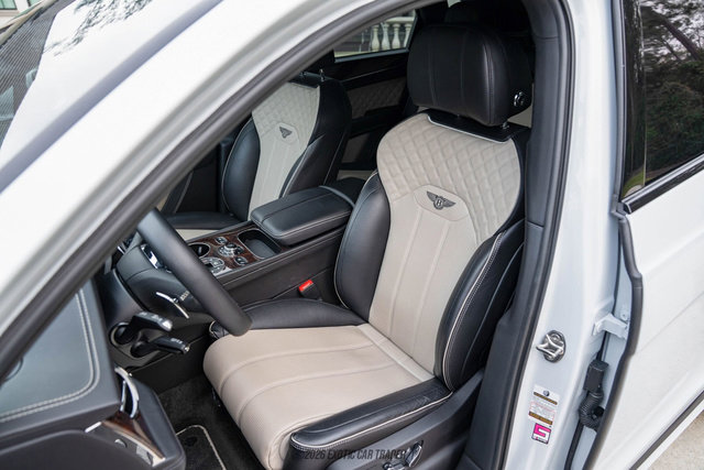 Used 2022 Bentley Bentayga Speed image 48