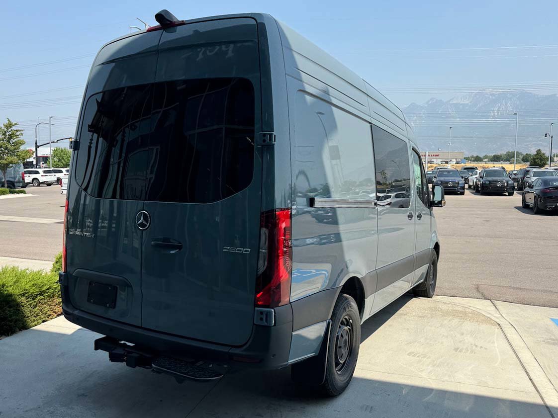 Used 2024 Mercedes-Benz Sprinter 144 Cargo image 7