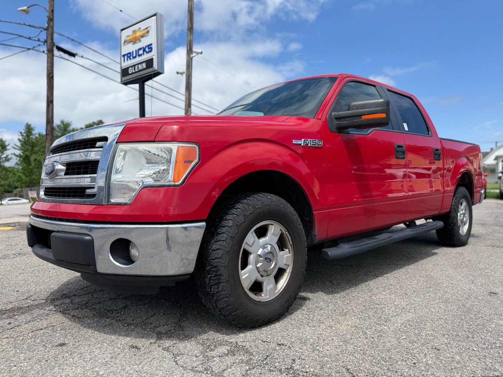 Used 2013 Ford F150 XLT w/ XLT Convenience Pkg RWD image 2