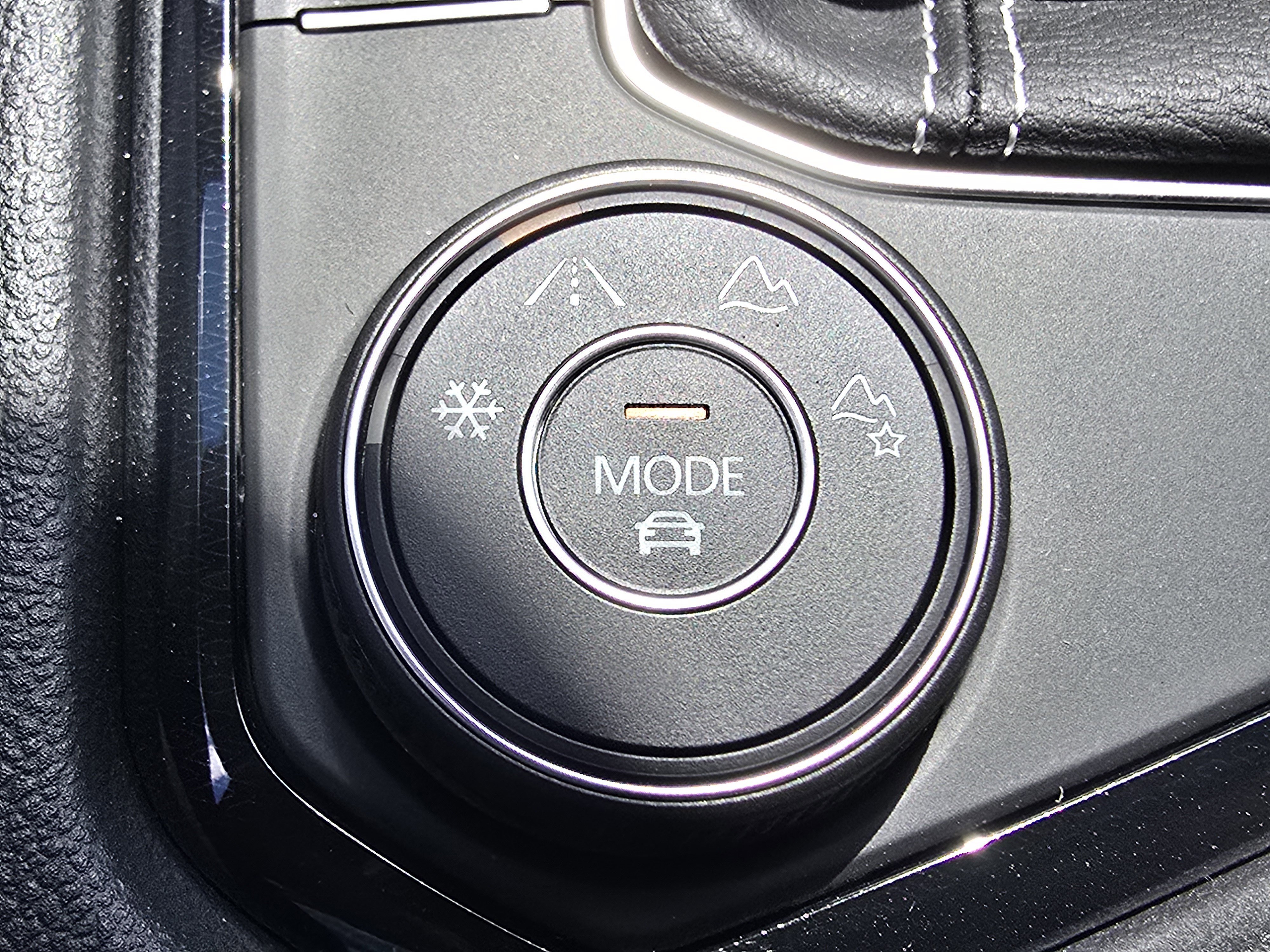New 2026 Volkswagen Taos SE AWD/4WD image 27