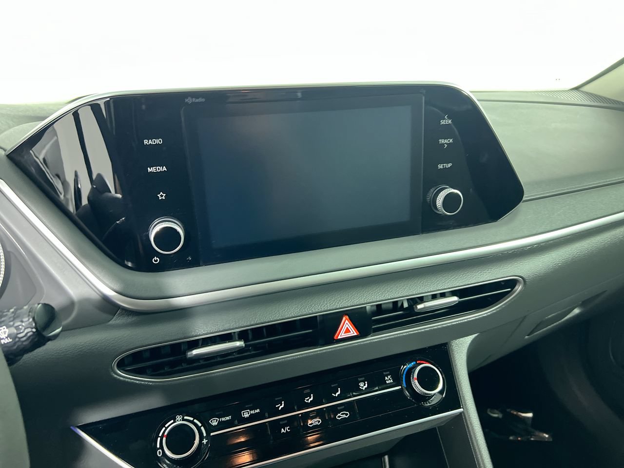 Used 2021 Hyundai Sonata SE w/ Cargo Package FWD image 19