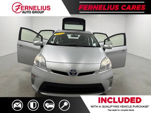 Used 2014 Toyota Prius Two FWD image 11