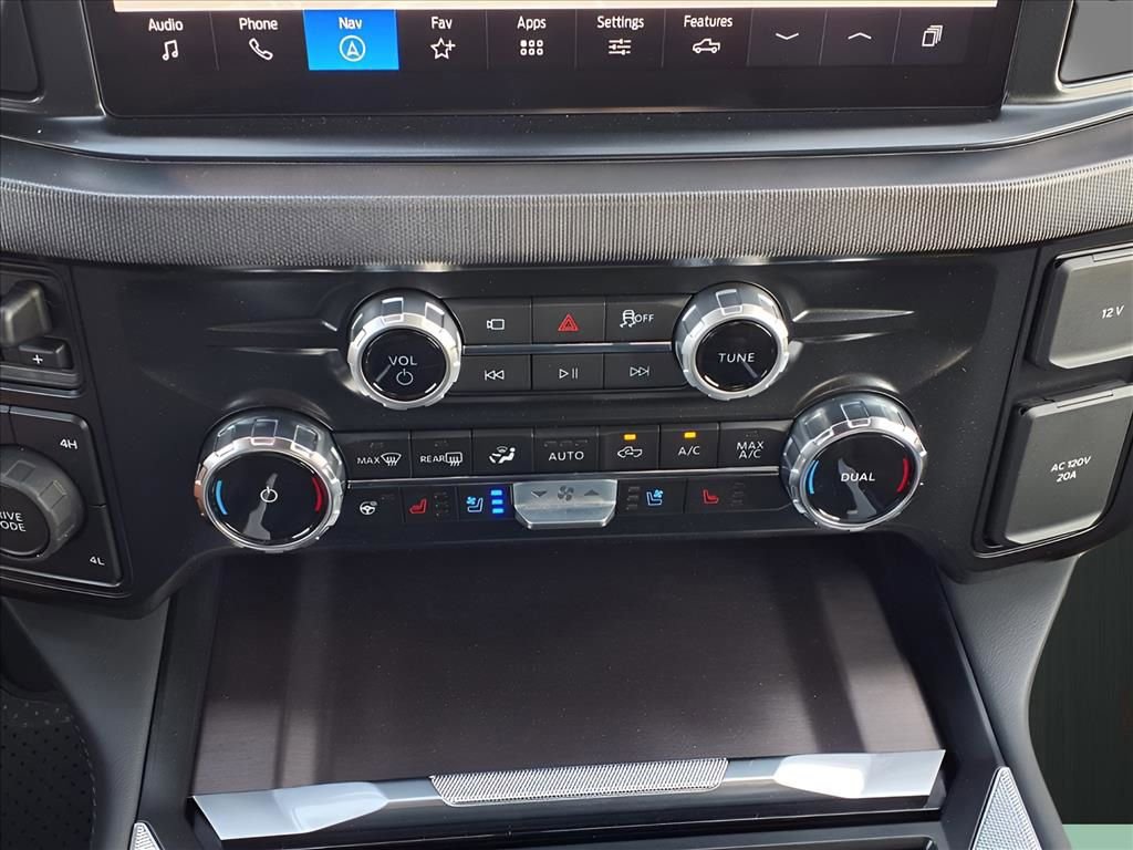 New 2026 Ford F350 Platinum image 19