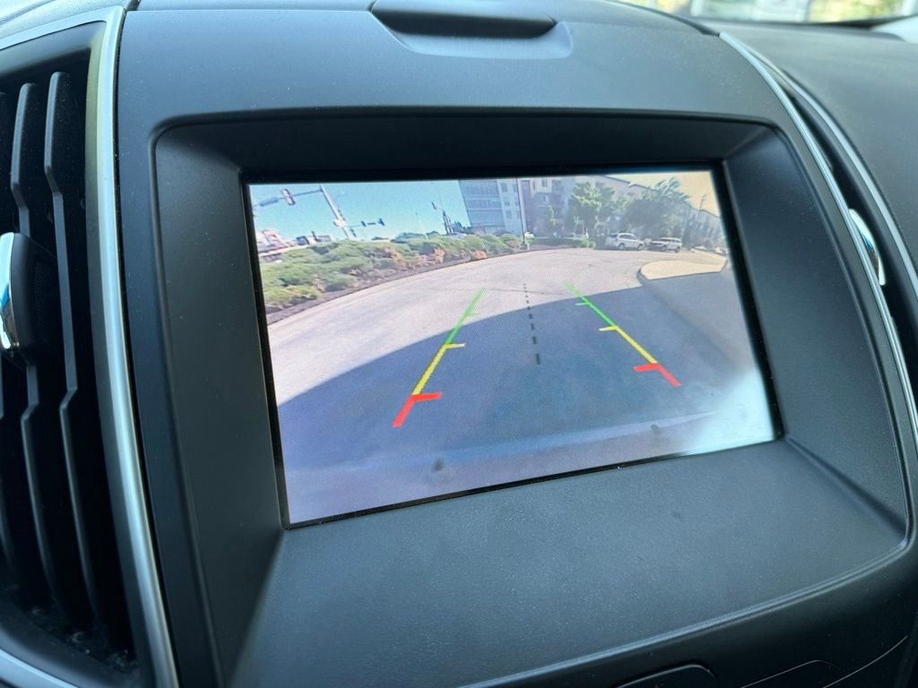 Used 2019 Ford Edge SEL w/ Equipment Group 201A FWD image 5