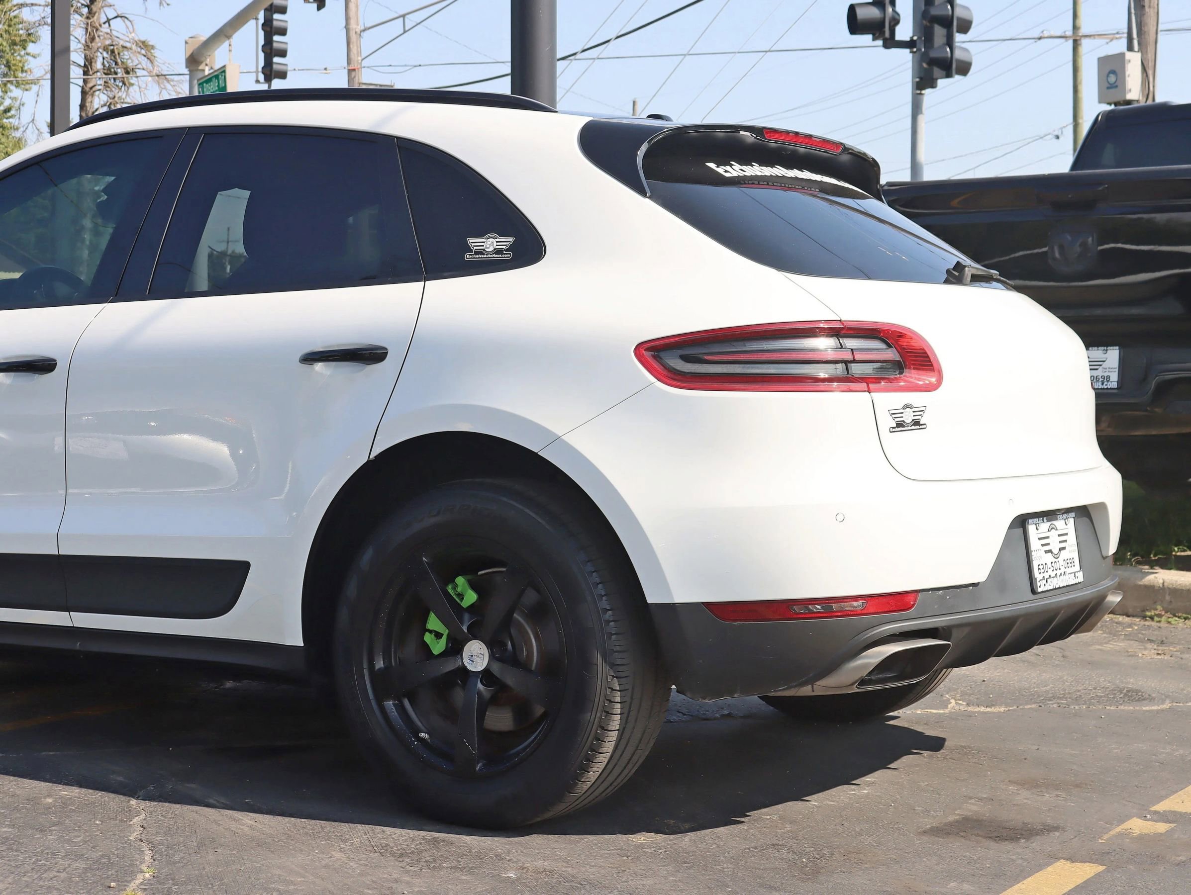 Used 2018 Porsche Macan Sport Edition image 11