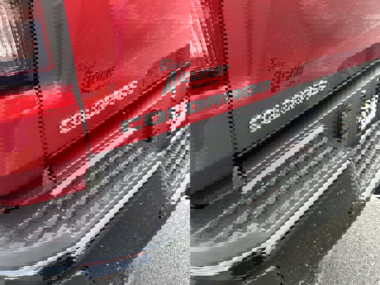 Used 2024 Chevrolet Colorado ZR2 w/ ZR2 Convenience Package III AWD/4WD image 11