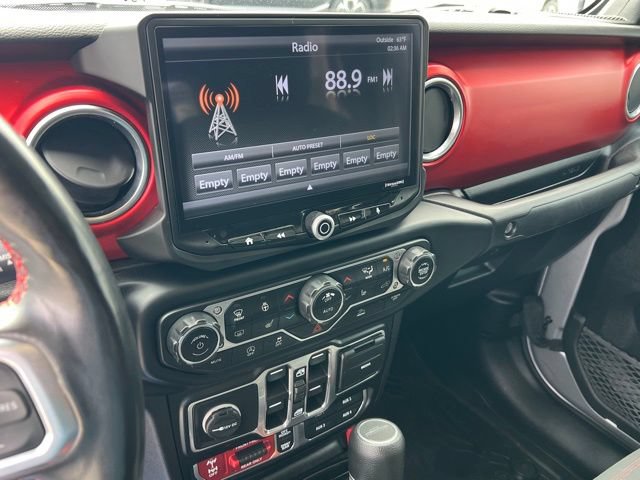 Used 2021 Jeep Gladiator Rubicon w/ LED Lighting Group AWD/4WD image 19