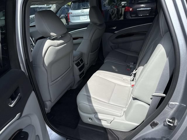 Used 2018 Acura MDX w/ Technology Package AWD/4WD image 17