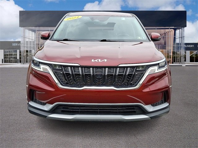 Used 2024 Kia Carnival LX image 2