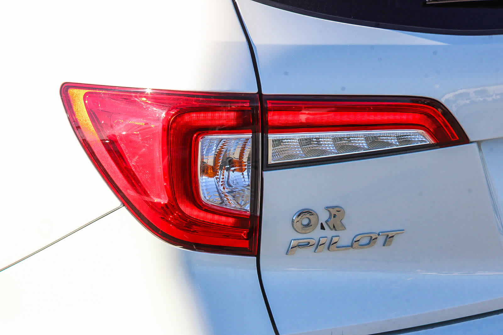 Certified 2019 Honda Pilot Elite image 7