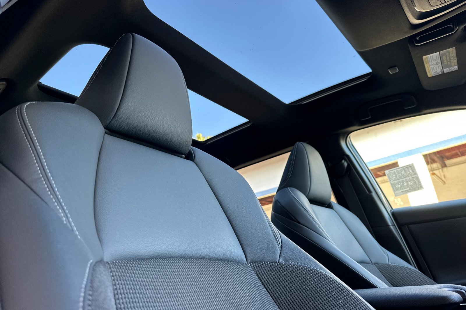 Used 2025 Toyota bZ4X AWD image 21