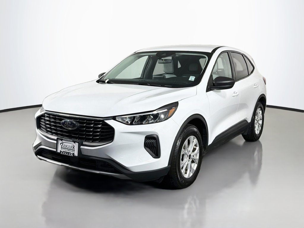 Used 2025 Ford Escape Active FWD image 3