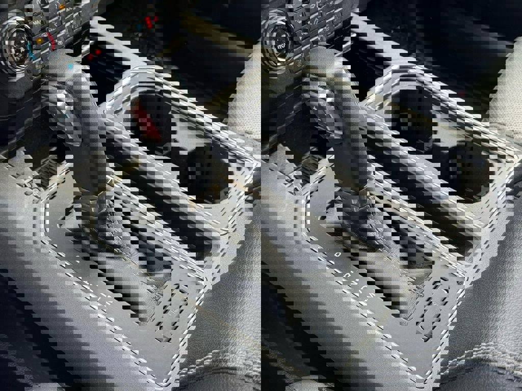 Used 2020 Ford F150 Raptor w/ Equipment Group 802A Luxury image 38