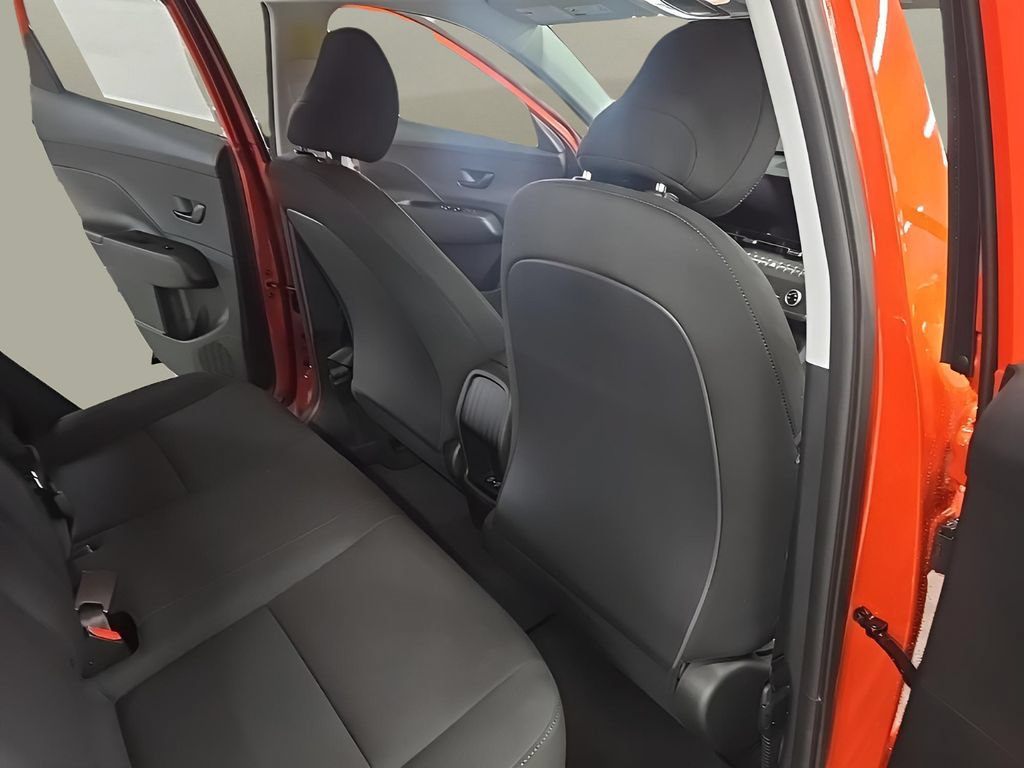 Certified 2026 Hyundai Kona SE AWD/4WD image 17
