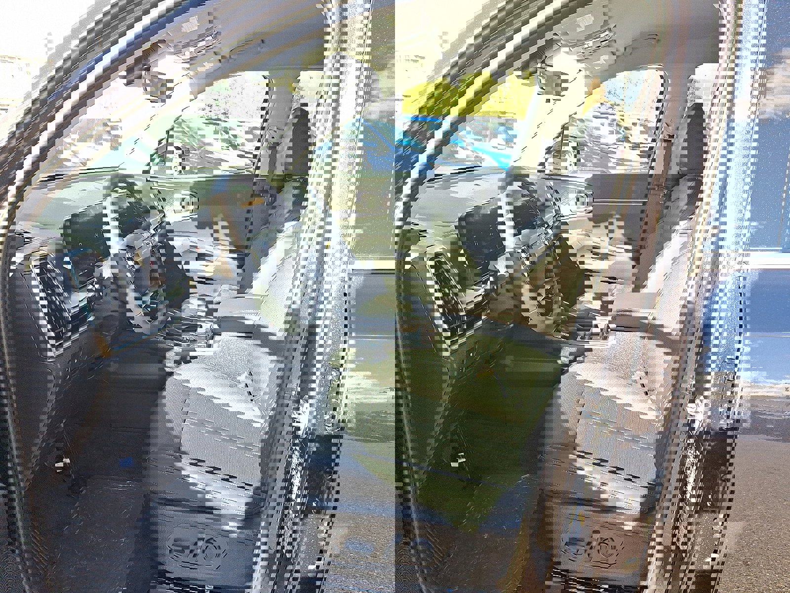 New 2026 Kia Sorento S image 9