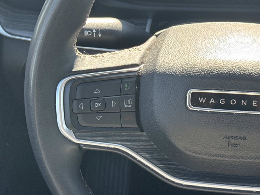 Used 2024 Jeep Wagoneer Series II RWD image 10