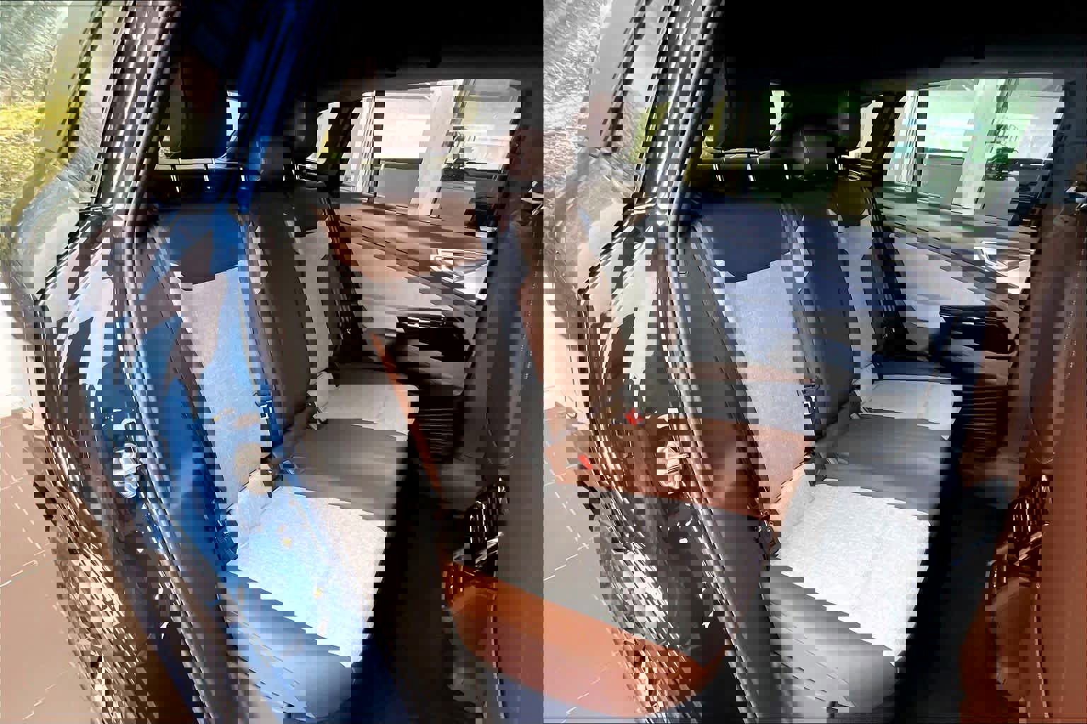 Used 2023 Volkswagen ID.4 Pro image 17