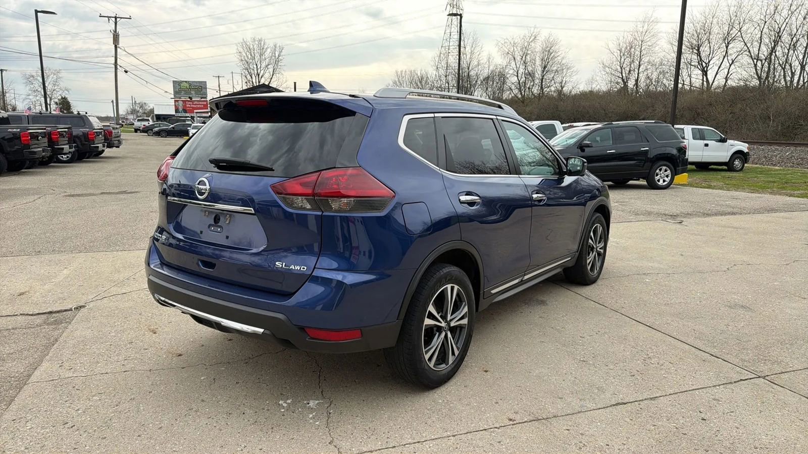 Used 2018 Nissan Rogue SL image 13