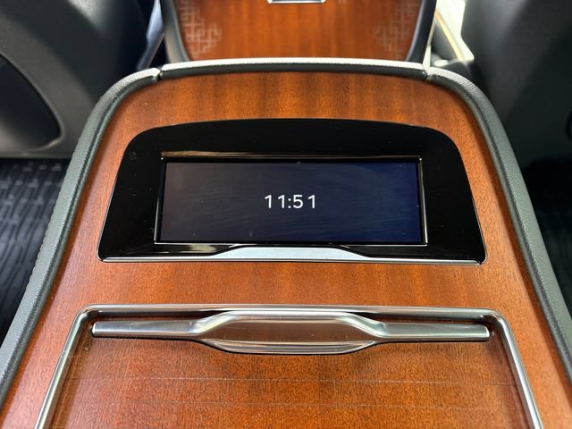 Used 2025 Lincoln Navigator L Black Label AWD/4WD image 18