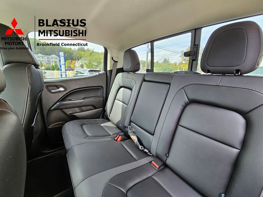 Used 2022 GMC Canyon AT4 image 16