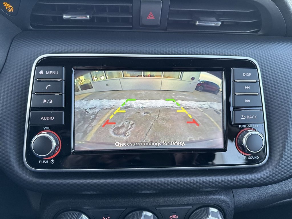 Used 2023 Nissan Kicks S image 9