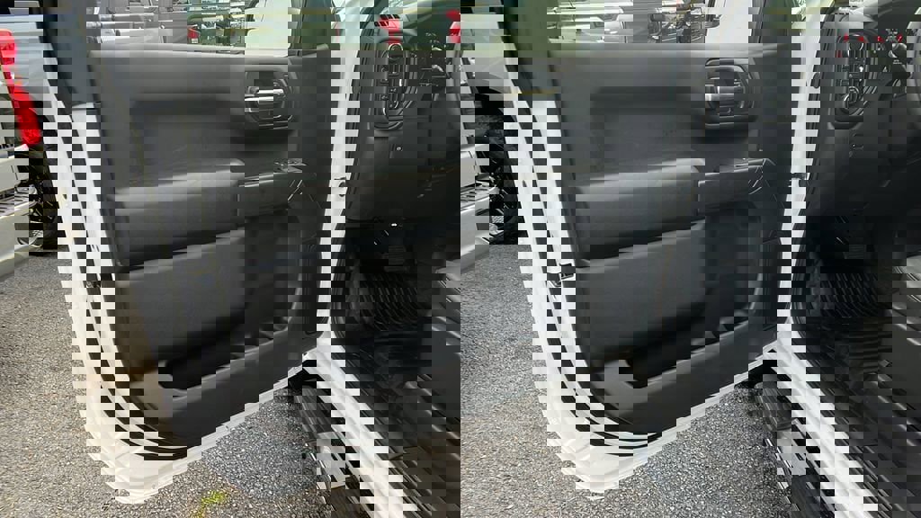 New 2025 Chevrolet Silverado 1500 W/T w/ WT Value Package image 11