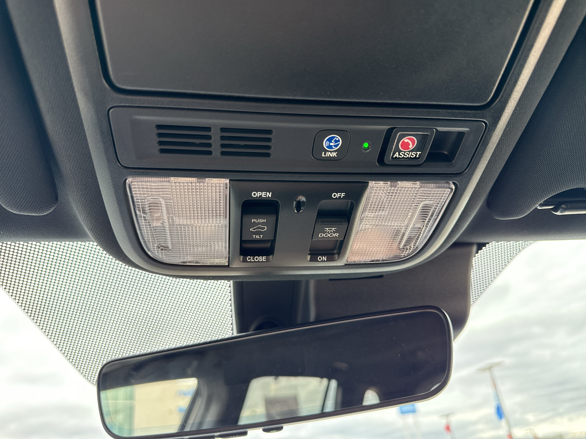 Used 2024 Honda Passport Black Edition image 23