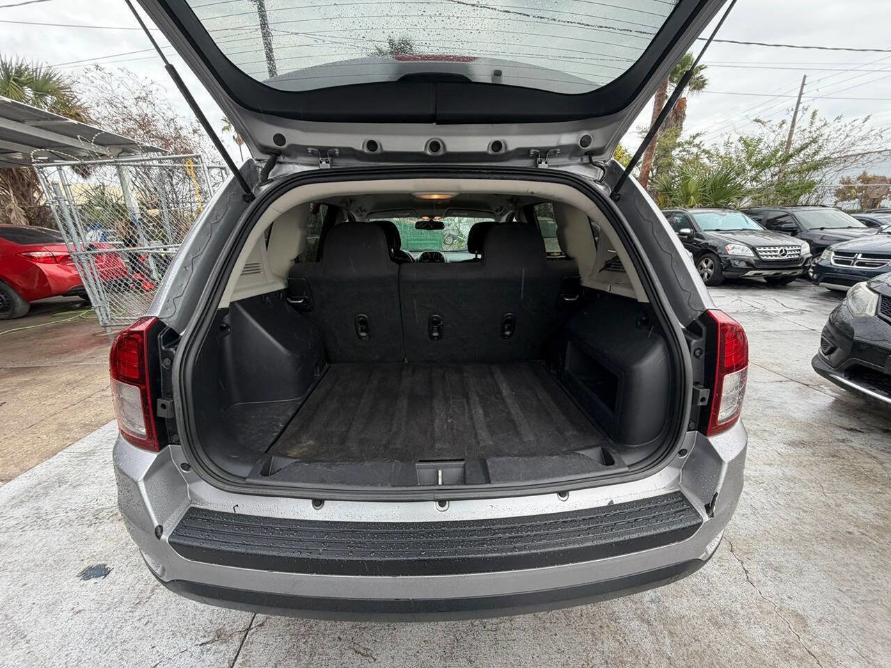 Used 2016 Jeep Compass Sport w/ Power Value Group FWD image 10