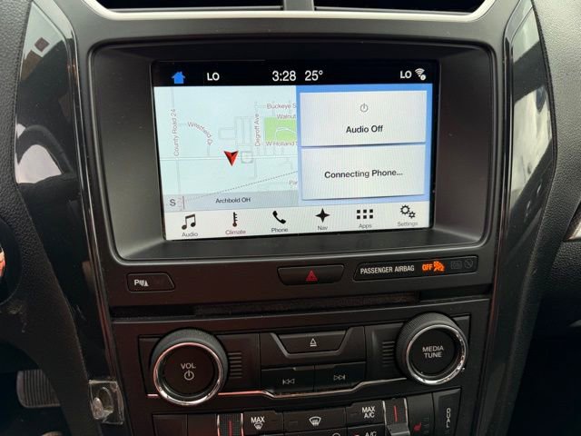 Used 2017 Ford Explorer XLT w/ XLT Technology Feature Bundle AWD/4WD image 17