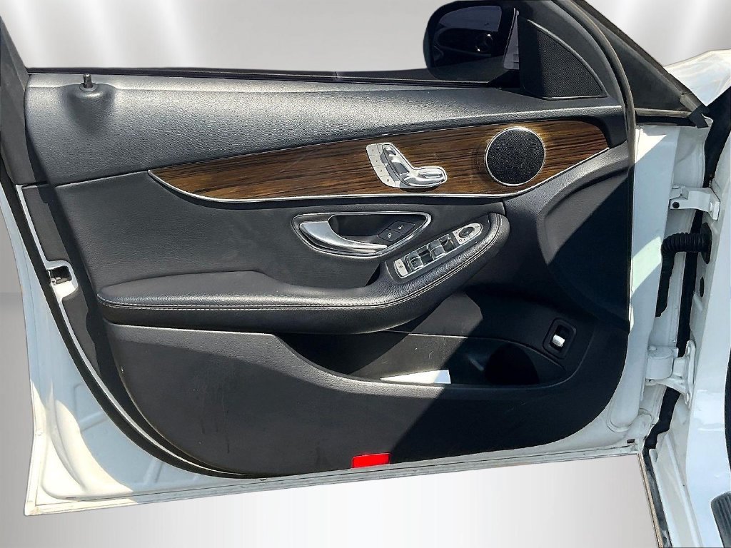 Used 2019 Mercedes-Benz C 300 Sedan image 20