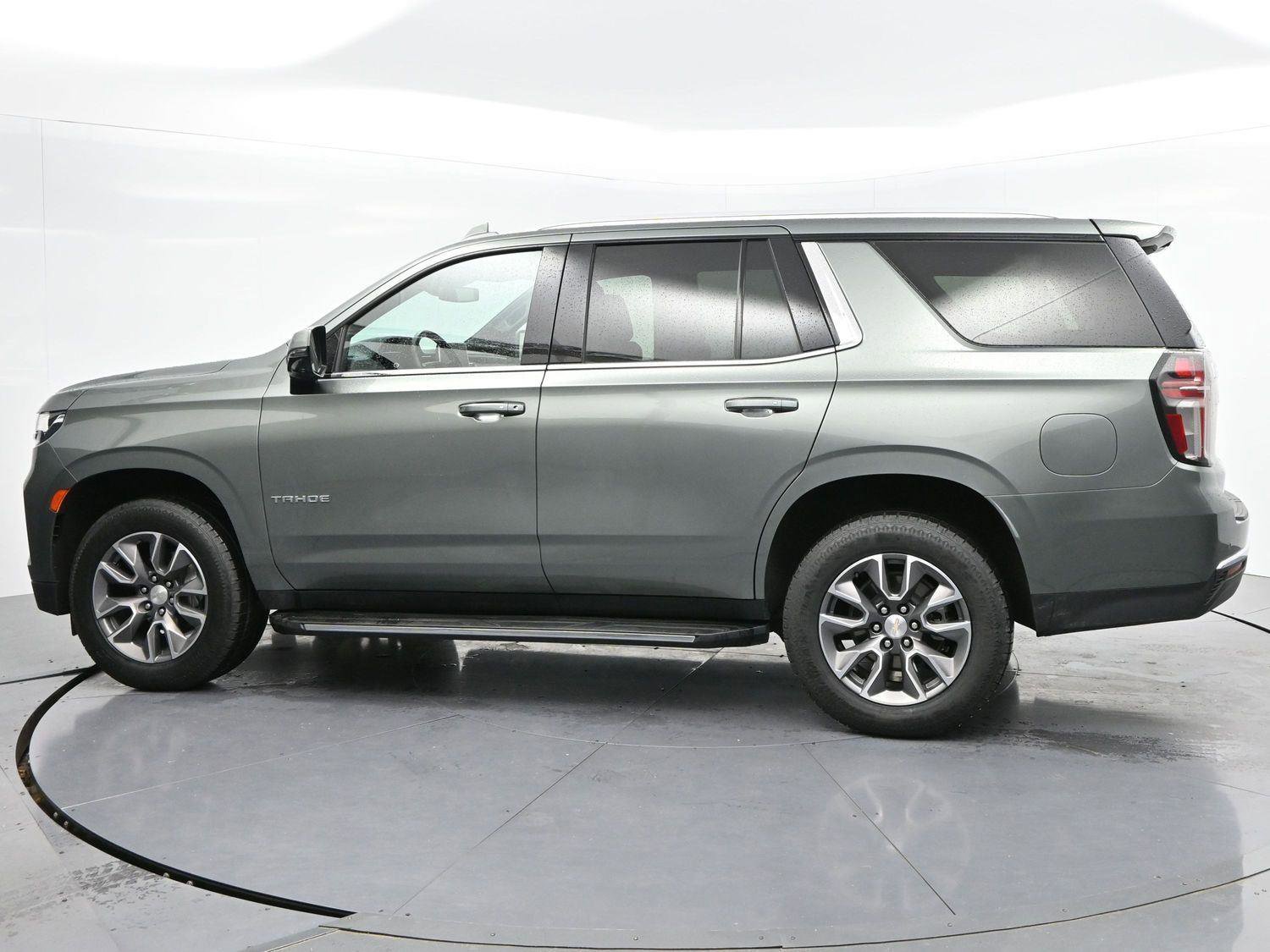 Used 2023 Chevrolet Tahoe LT w/ Luxury Package AWD/4WD image 4