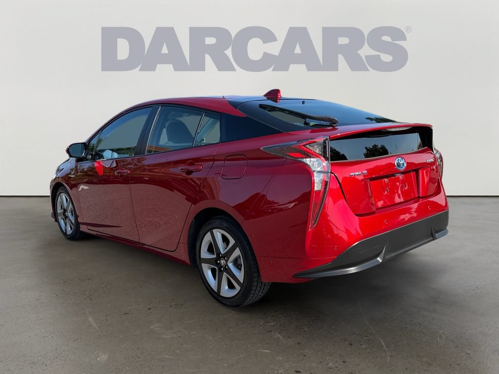 Used 2017 Toyota Prius Four Touring w/ Premium Convenience Package FWD image 4