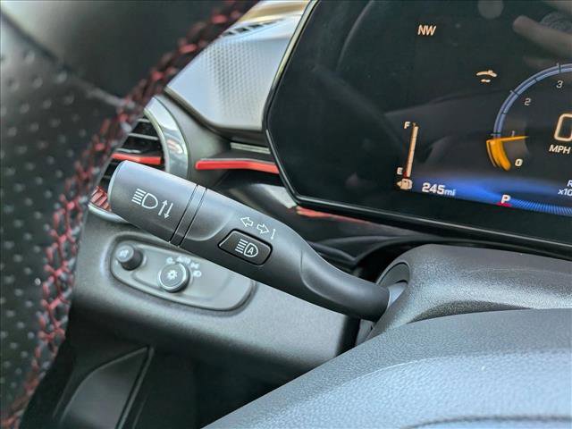 Certified 2026 Chevrolet Trax RS w/ Sunroof Package image 15