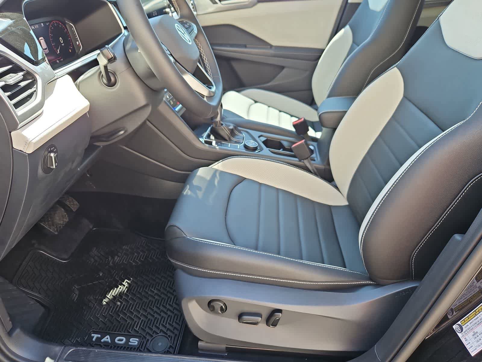 New 2026 Volkswagen Taos SEL AWD/4WD image 16