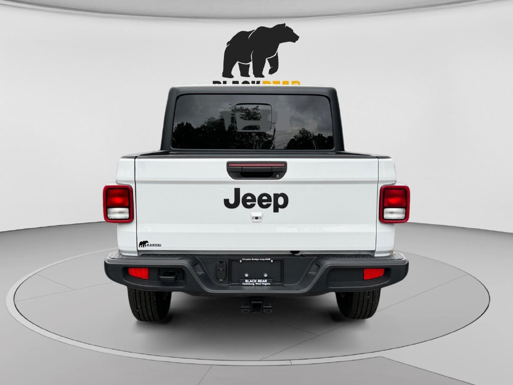 New 2026 Jeep Gladiator Sport AWD/4WD image 4
