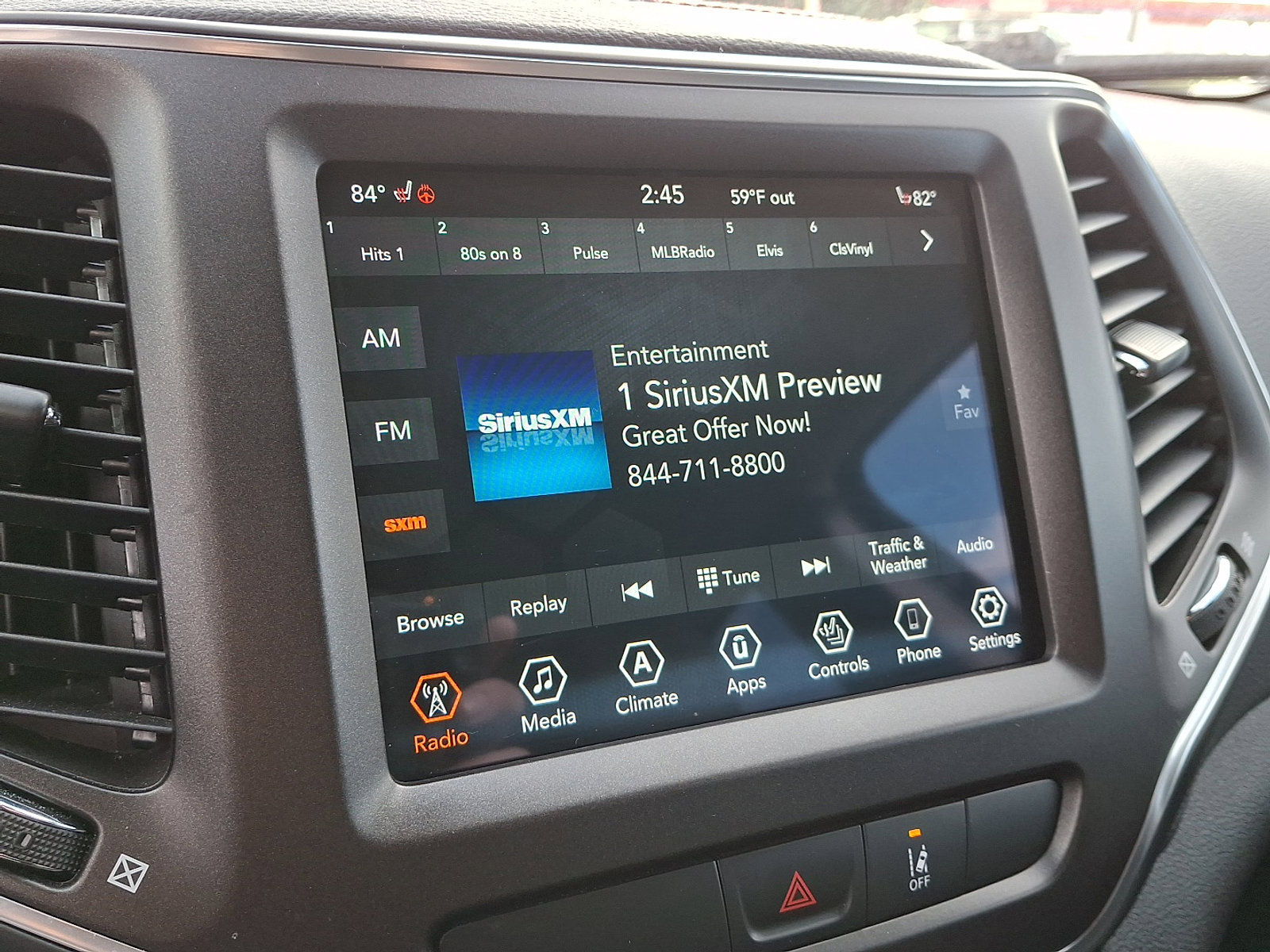 Certified 2022 Jeep Cherokee Trailhawk w/ Premium Leather Package image 18