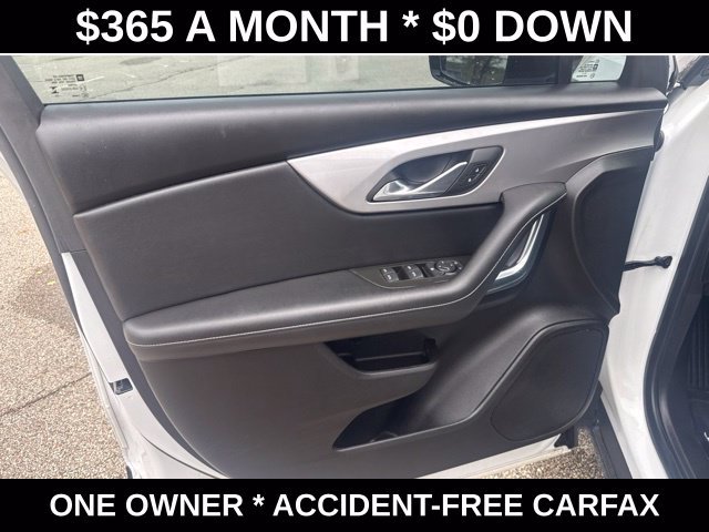 Used 2023 Chevrolet Blazer LT w/ Midnight/Sport Edition FWD image 12