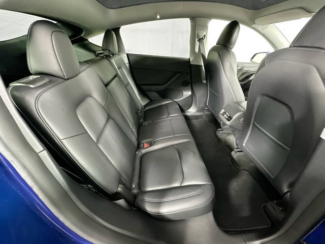 Used 2022 Tesla Model Y Long Range AWD/4WD image 24