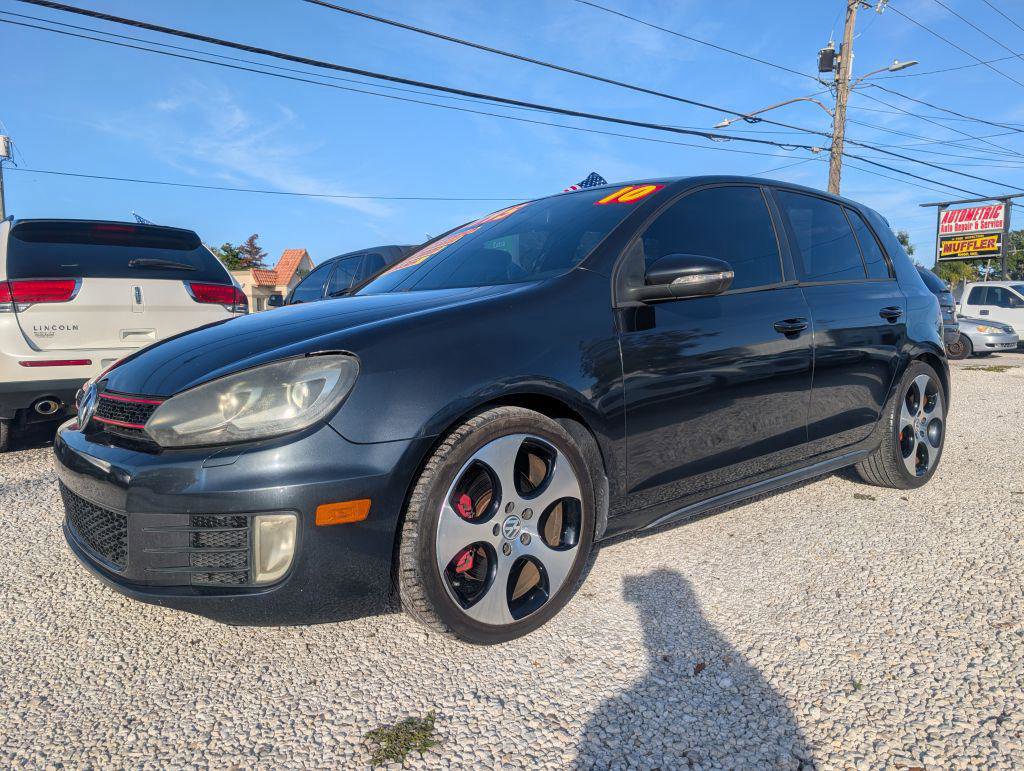 Used 2010 Volkswagen GTI 4-Door image 1