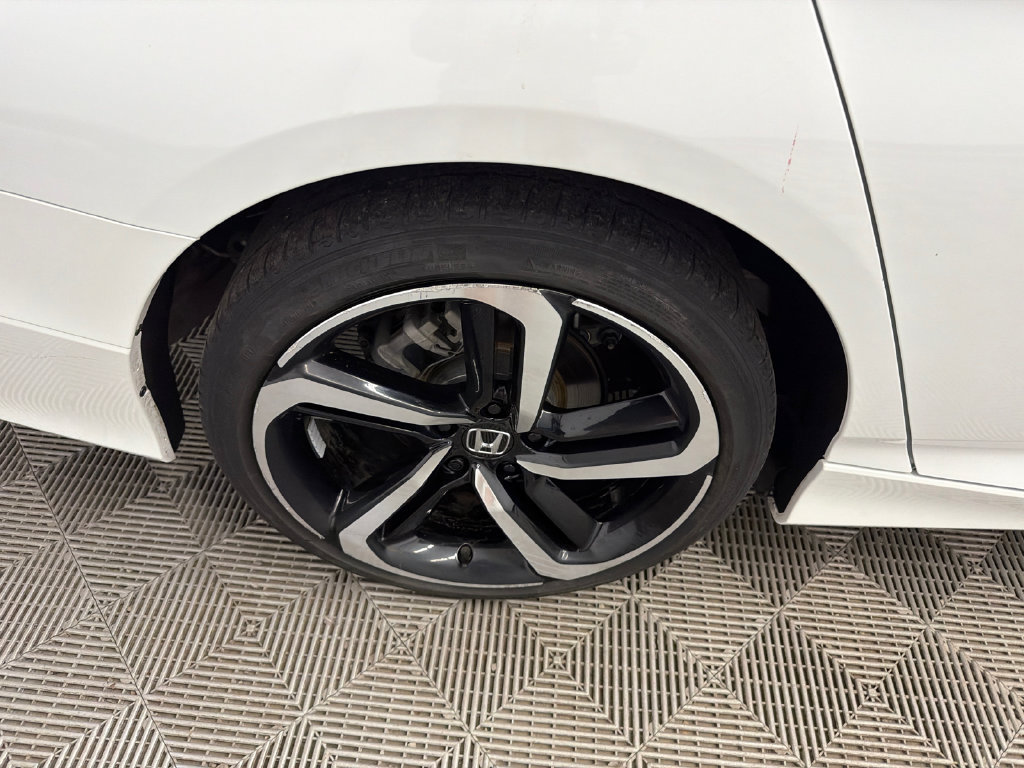 Used 2019 Honda Accord Sport image 18